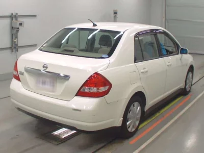 Nissan TIIDA LATIO