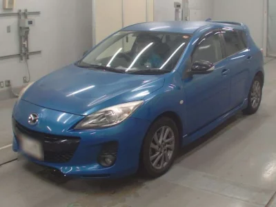Mazda Axela