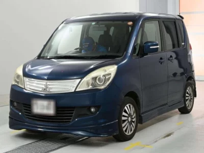 Mitsubishi Delica D:2