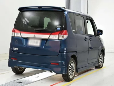 Mitsubishi Delica D:2