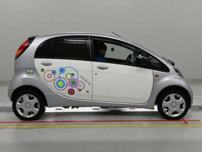 Mitsubishi i-MiEV
