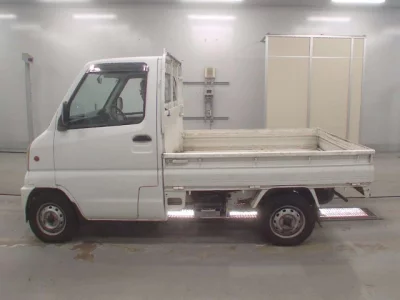Mitsubishi Minicab Truck