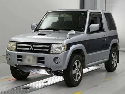 Mitsubishi Pajero Mini