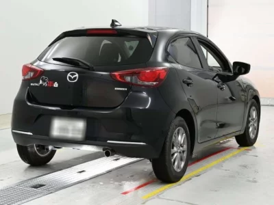 Mazda Mazda2