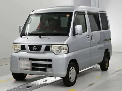 Nissan CLIPPER VAN