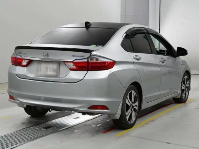 Honda GRACE