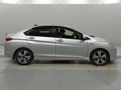 Honda GRACE