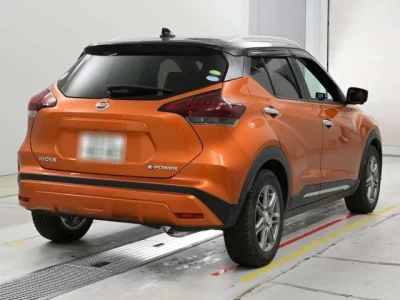 Nissan KICKS