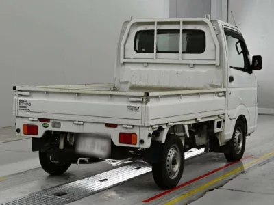 Nissan CLIPPER TRUCK