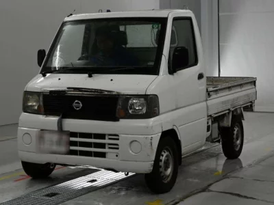 Nissan CLIPPER TRUCK