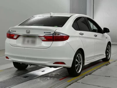 Honda GRACE