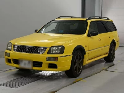 Nissan STAGEA
