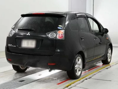Mitsubishi Colt Plus