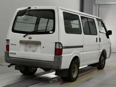 Nissan VANETTE VAN