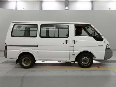 Nissan VANETTE VAN