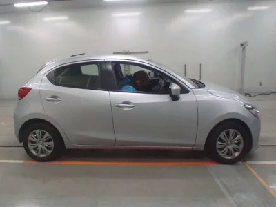 Mazda Mazda2