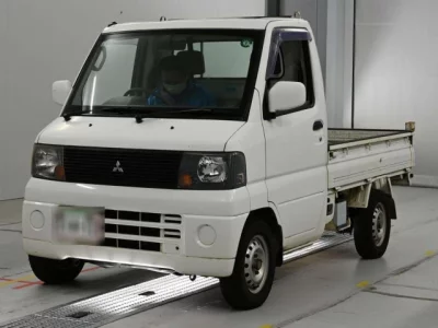 Mitsubishi Minicab Truck