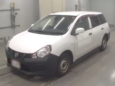 Nissan AD