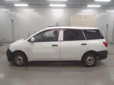 Nissan AD