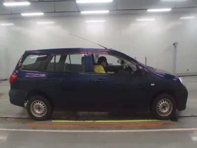 Nissan AD