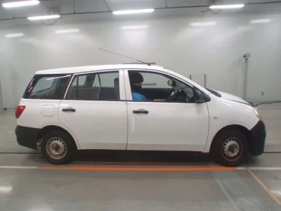 Nissan AD
