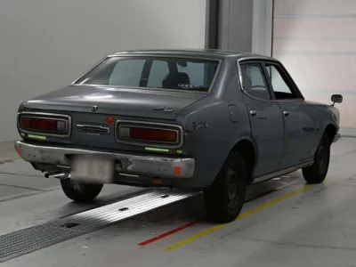 Nissan Bluebird