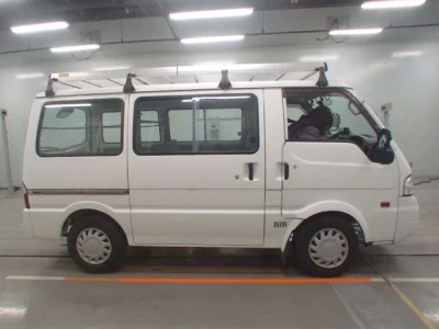 Mazda Bongo Van