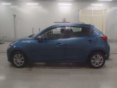 Mazda Mazda2
