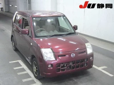 Nissan PINO