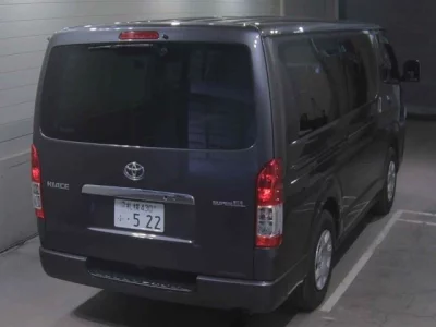 Toyota HiAce Van
