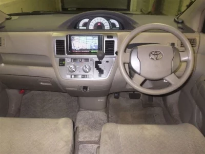 Toyota Raum