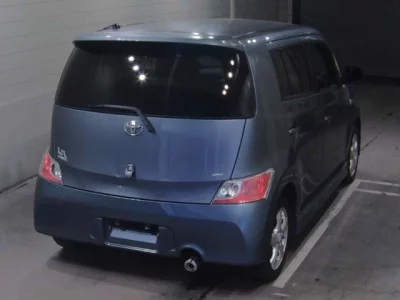 Toyota bB