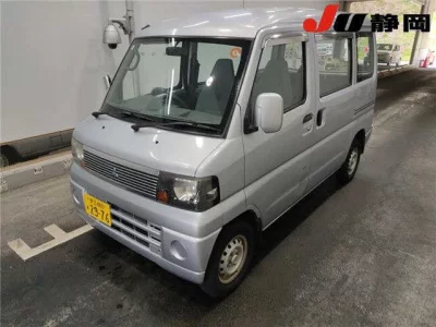 Mitsubishi Minicab Van
