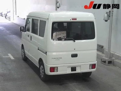 Mitsubishi Minicab Van