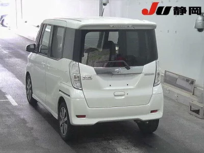 Mitsubishi eK X Space