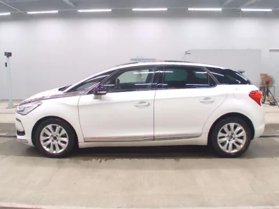 Citroen DS5