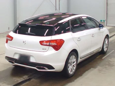 Citroen DS5