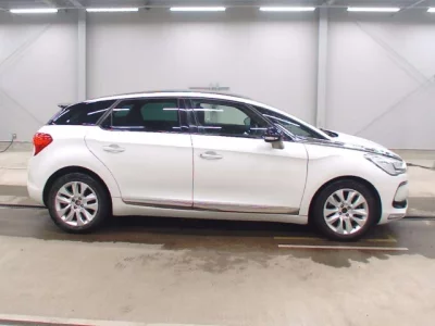 Citroen DS5