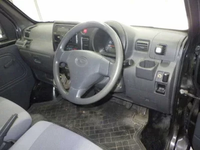 Daihatsu Hijet Deck Van