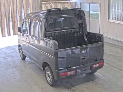 Daihatsu Hijet Deck Van