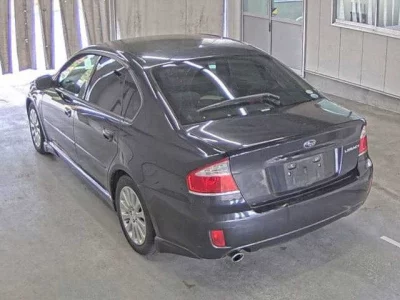 Subaru LEGACY B4