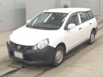Nissan AD