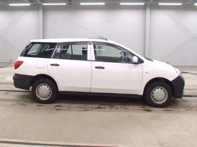 Nissan AD