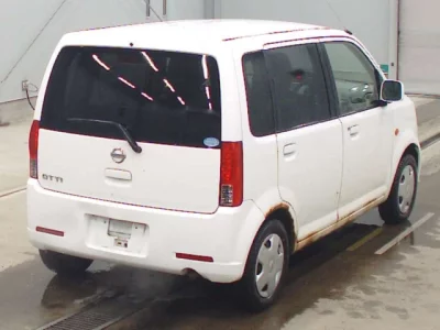 Nissan Otti