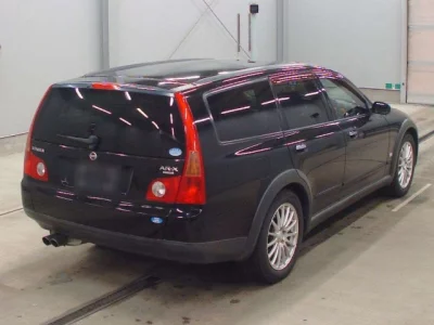 Nissan Stagea