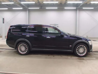 Nissan STAGEA
