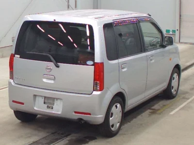 Nissan Otti