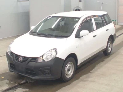 Nissan AD