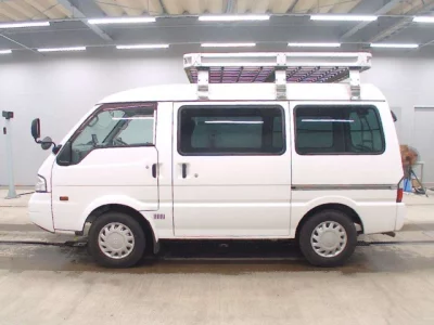 Mazda Bongo Van
