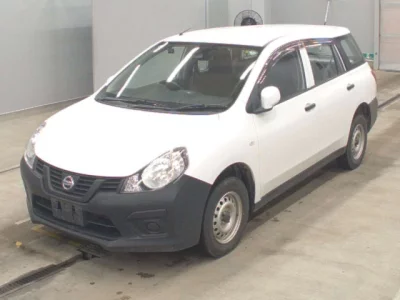 Nissan AD